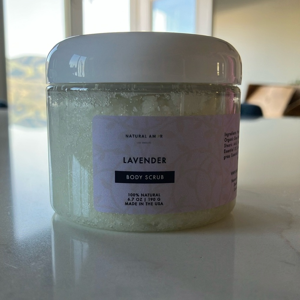 White Lavender Exfoliant Scrub with Clear Jar